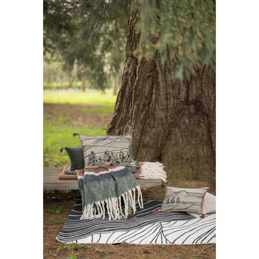 Coussin A Brodé Dusko Thym 30 X 50 Maison Vivaraise & La Cerise sur le Gâteau