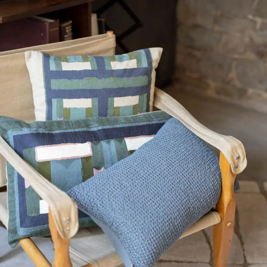 Coussin A Brodé Taho Vert de gris 30 x 50 Maison Vivaraise & La Cerise sur le Gâteau